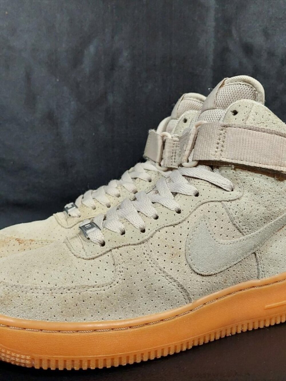 Women's Nike Air Force 1, High Top, Tan Suede, Sneaker Boots 749266-200. Sz 7.5